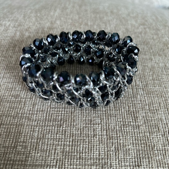 Park Lane Jewelry Black Beaded Silver Stretch Bracelet - Picture 7 of 7
